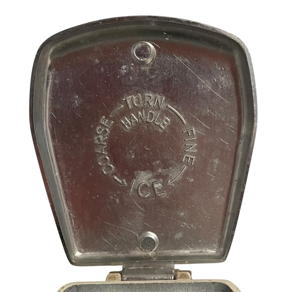 Swing A Way MCM Vintage Wall Mount Ice Crusher‎ - Picture 7 of 9